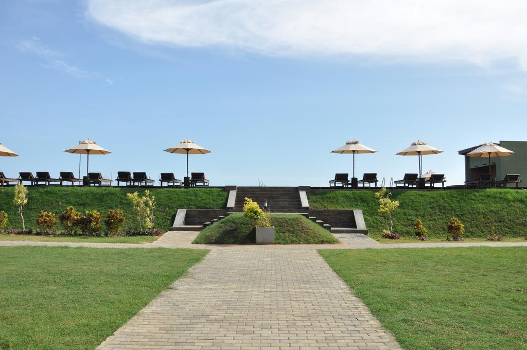 Laya Safari Resorts & Spa Yala Exterior photo